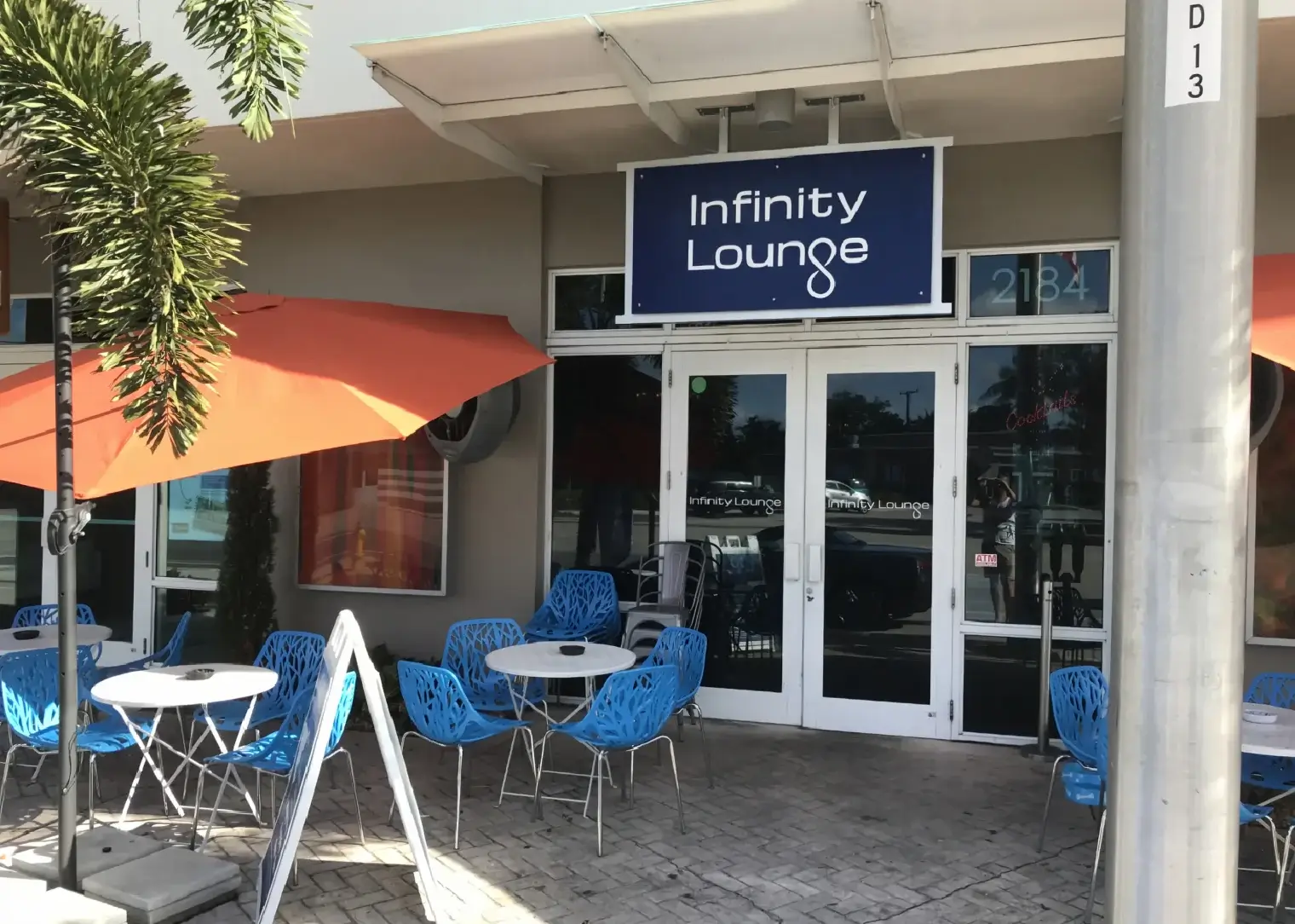 Infinity Lounge outdoor seating in the Atlanta neighborhood near Overlook Ridge