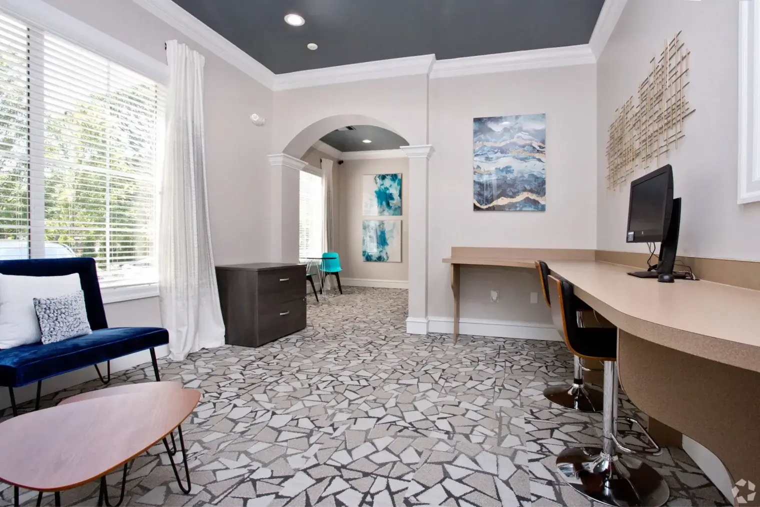 Business center with computer workstations at Overlook Ridge Apartments in Atlanta