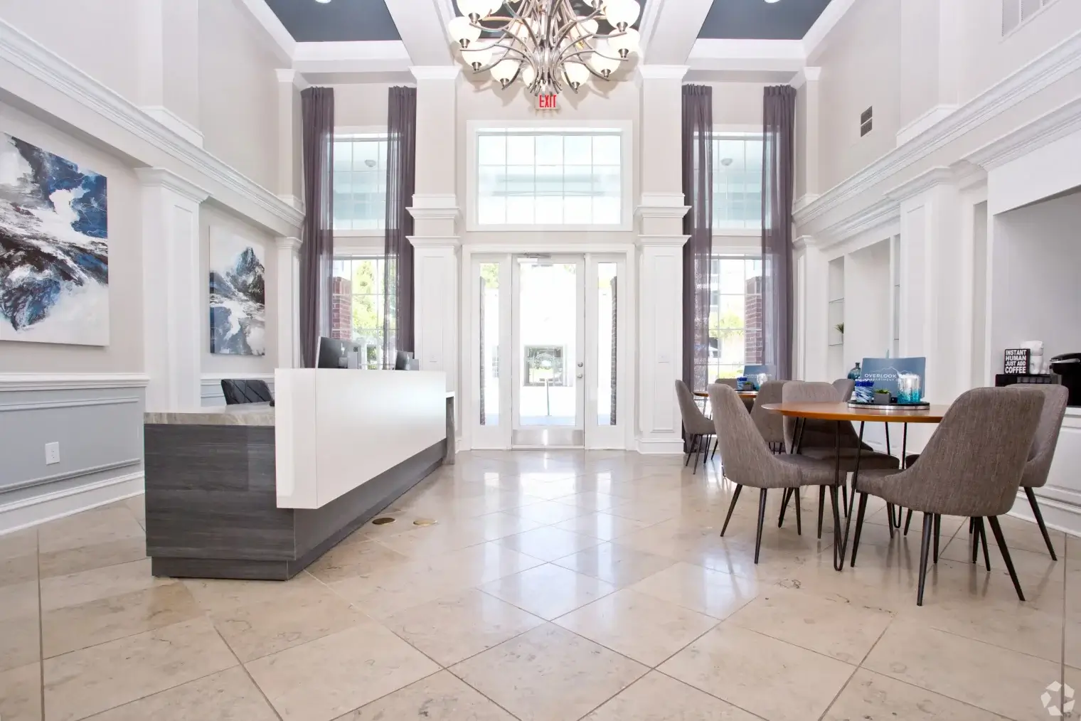overlook-ridge-clubhouse-interior