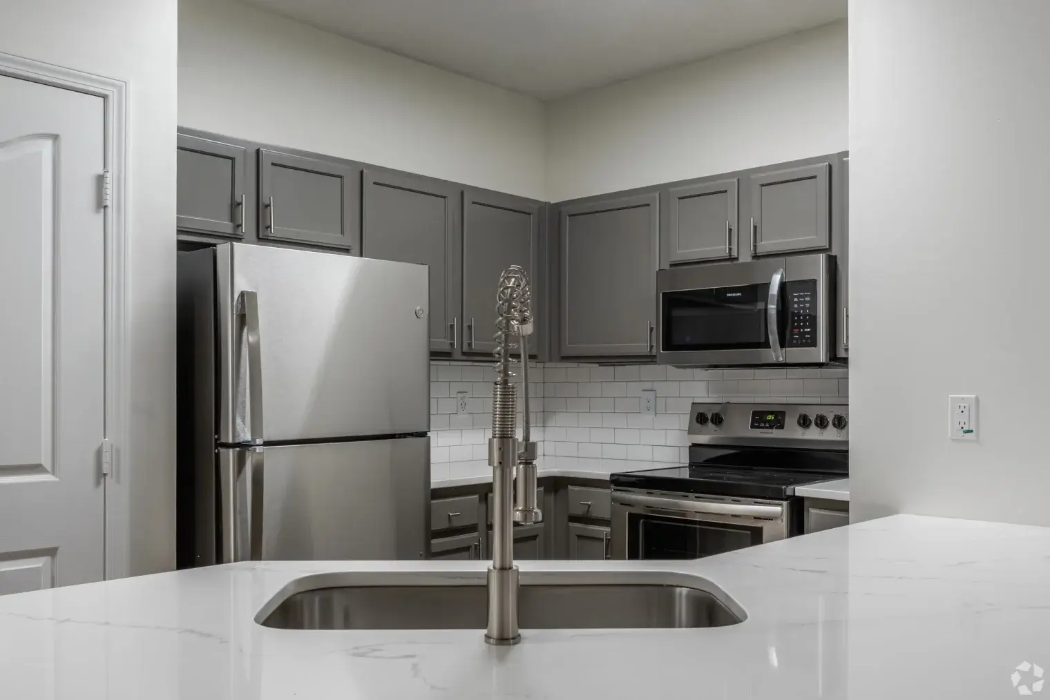 overlook-ridge-kitchen